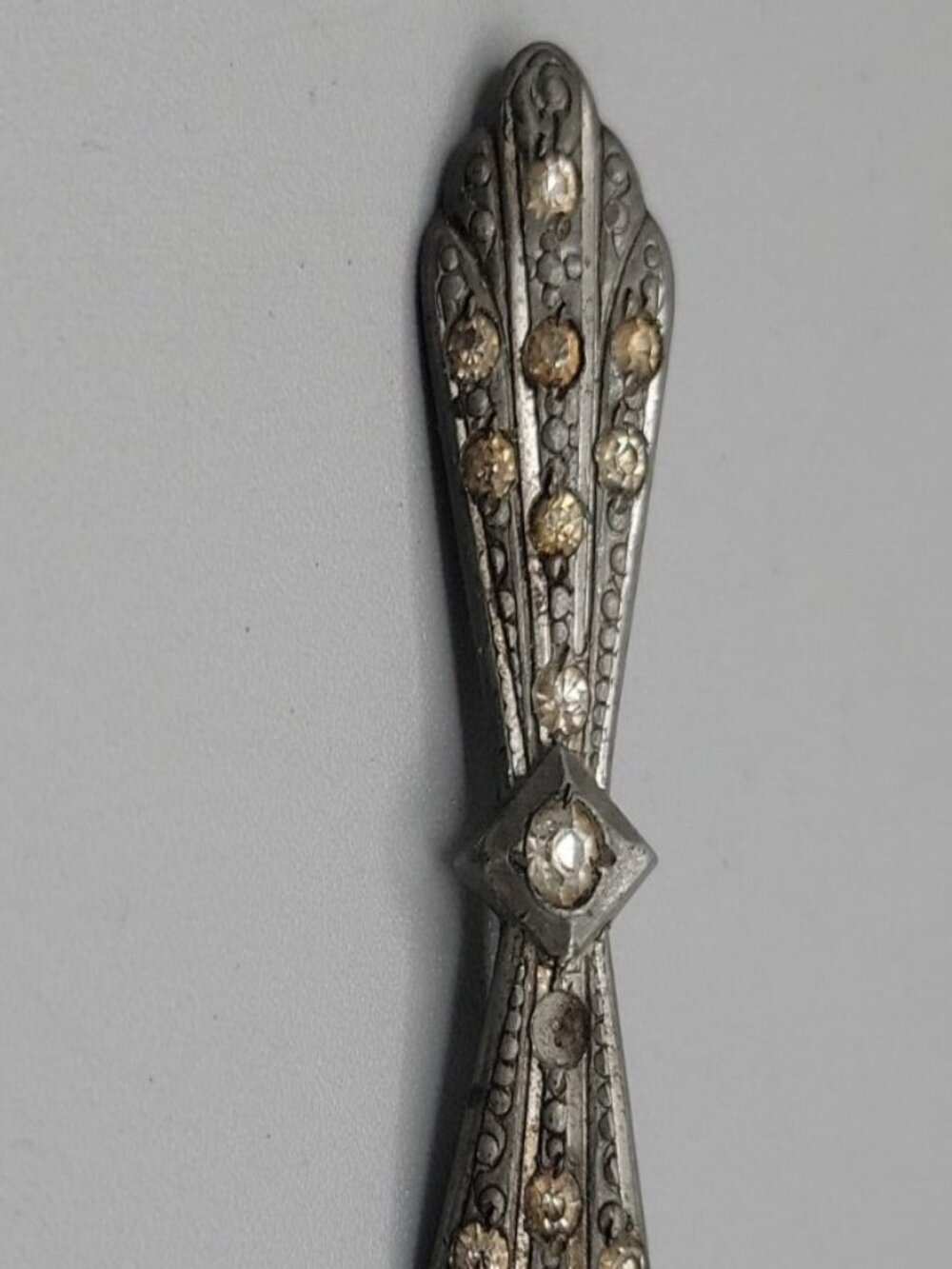 Antique Art Deco Pot Metal Clear Rhinestone Bow Bar Brooch Pin 1920s C Clasp